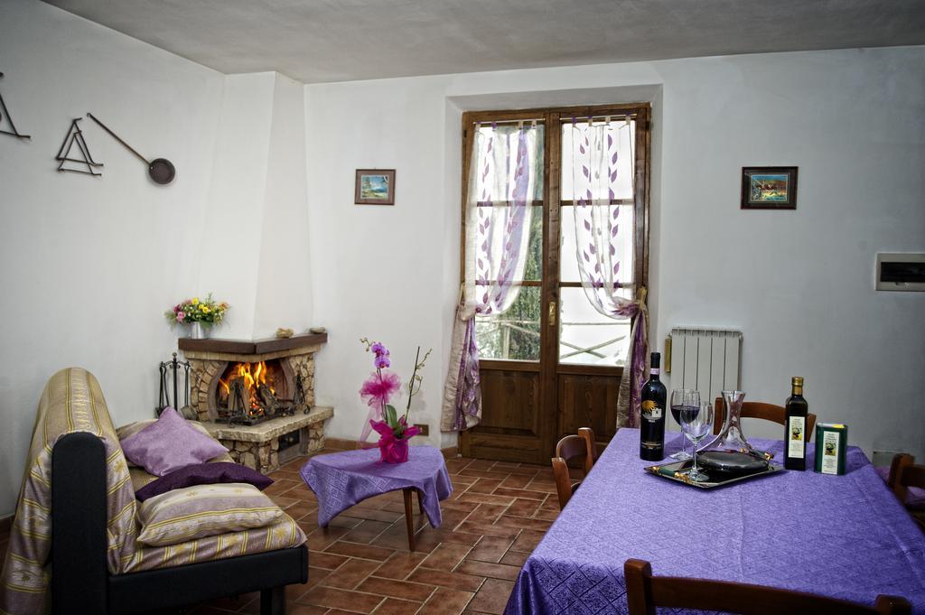 Agriturismo Pescaia Montepulciano Room photo